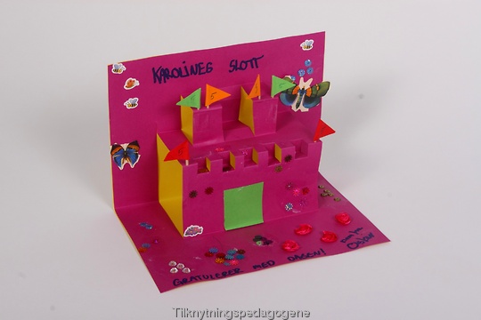 Vakkert hjemmelaget prinsessekort i 3D