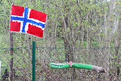 Hjemmelaget flagg på flaggstang