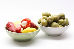 Fylte grønnsaker og oliven