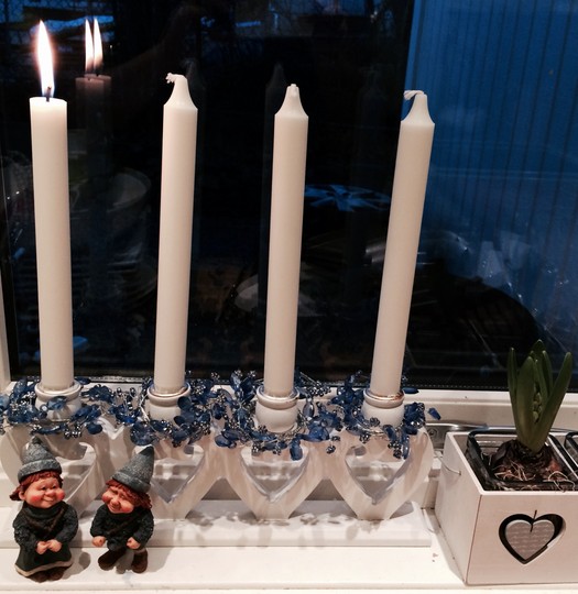Adventslys i bl��timen
