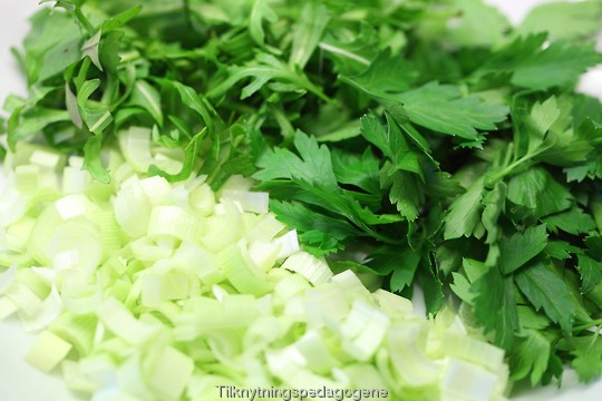 Gode gr��nnsaker til salat med perlespelt