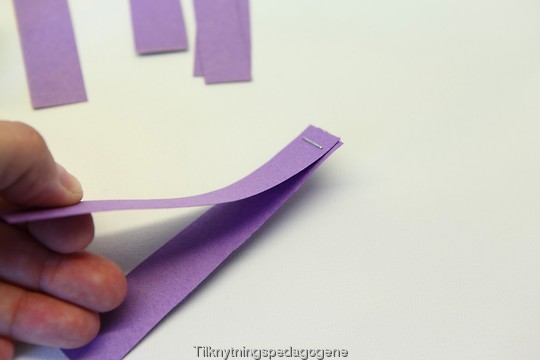 Hvordan lage hjertepynt i papir
