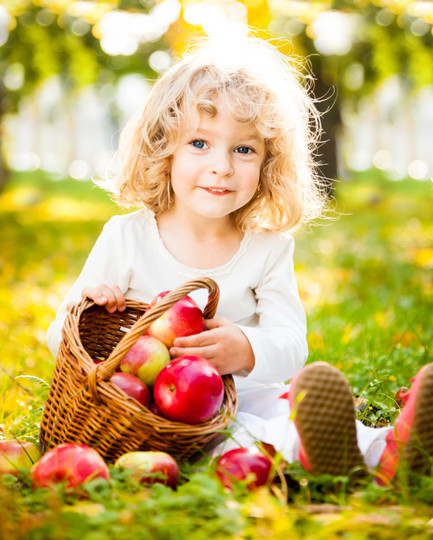 P�� epledagen kan vi lage eplekake til barn
